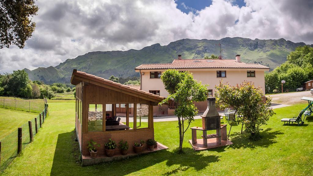 Apartamentos El Pradon De Santa Marina Parres de Llanes المظهر الخارجي الصورة