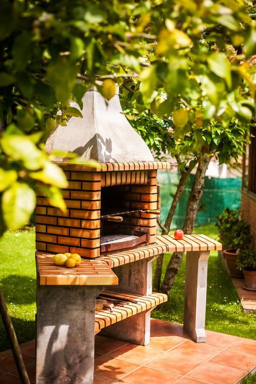 Apartamentos El Pradon De Santa Marina Parres de Llanes المظهر الخارجي الصورة