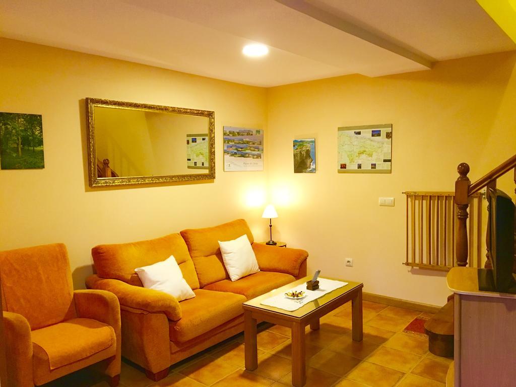 Apartamentos El Pradon De Santa Marina Parres de Llanes المظهر الخارجي الصورة