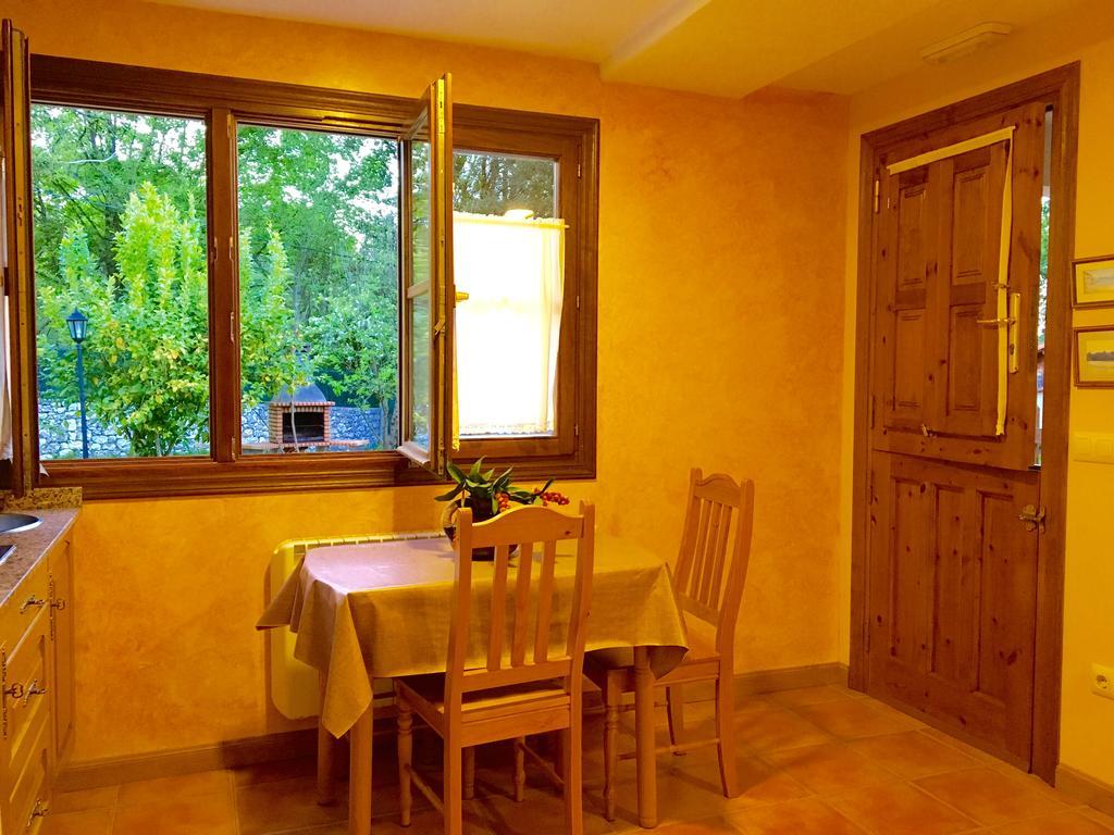 Apartamentos El Pradon De Santa Marina Parres de Llanes المظهر الخارجي الصورة